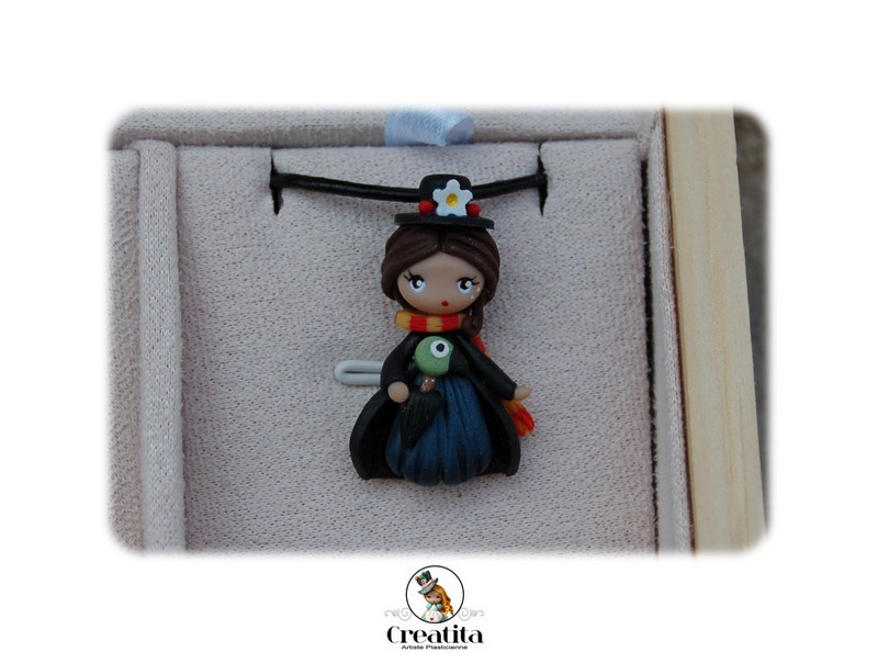 COLLIER FIGURINE CREATITA