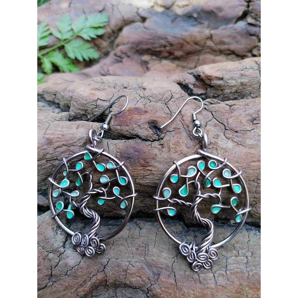 Boucles d'oreilles Arbre de Vie - Fil marron clair - Feuilles turquoises (nuances)
