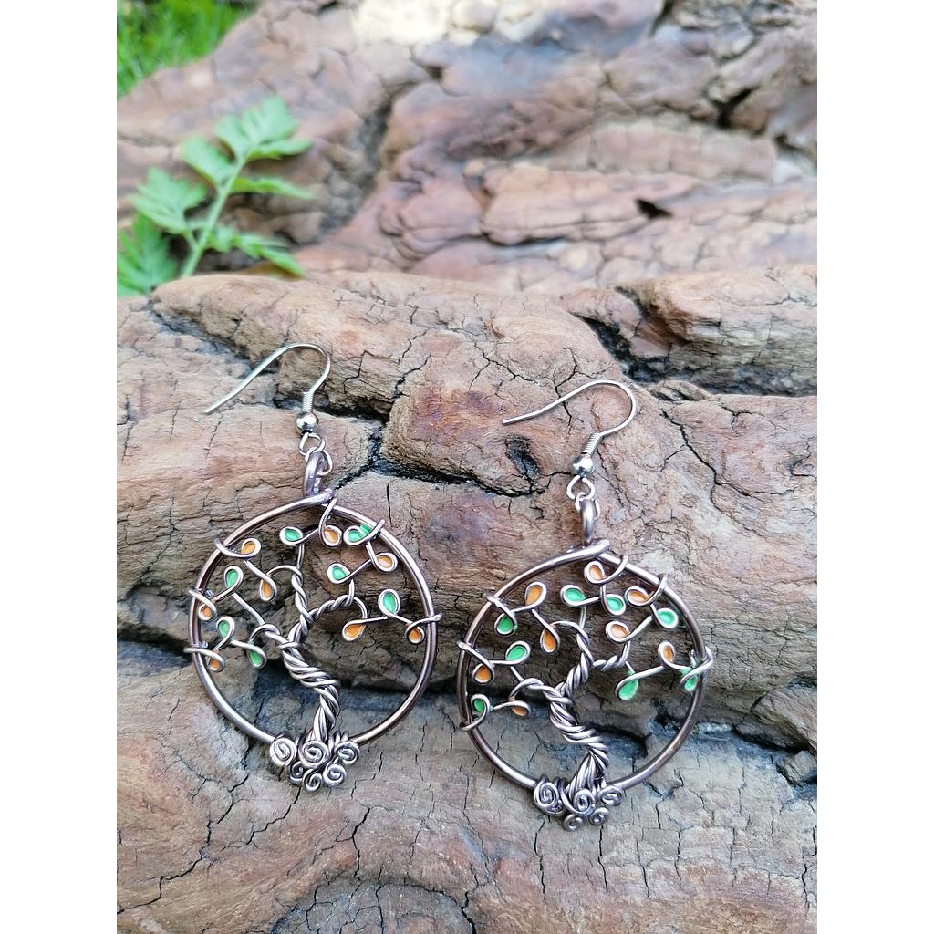 Boucles d'oreilles Arbre de Vie - Fil marron clair - Feuilles oranges et vertes