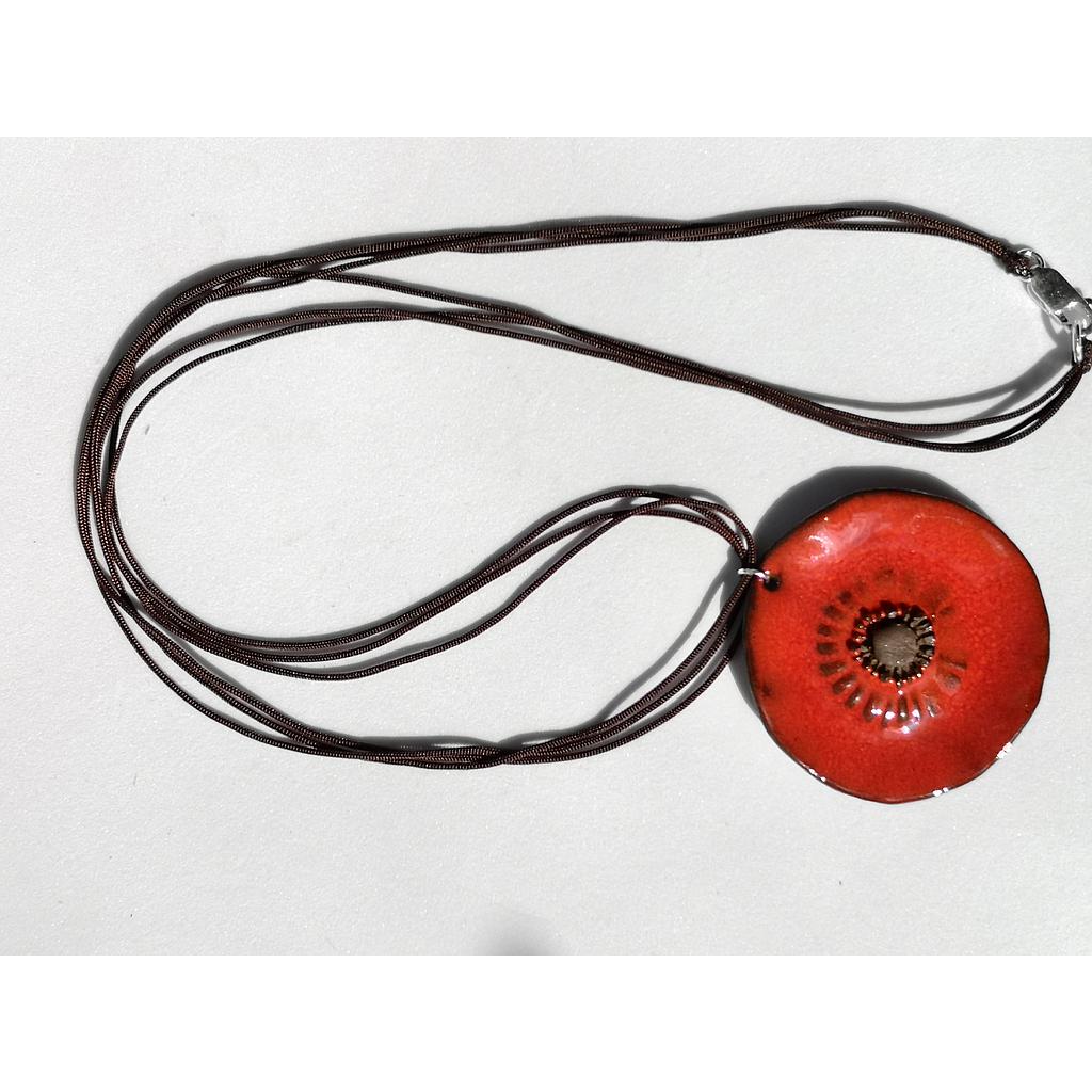 Collier Grand Coquelicot monté sur fils de jade (attache argent 925)