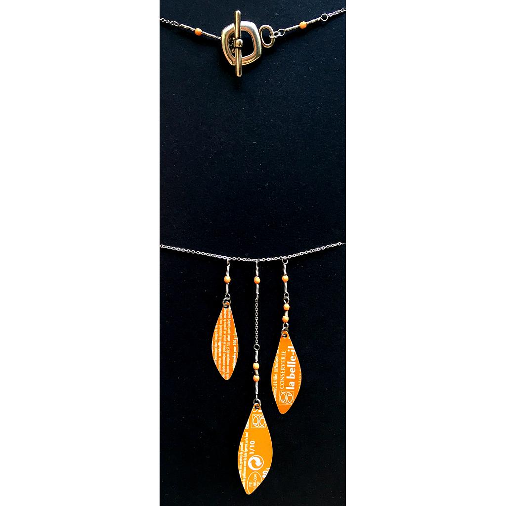 Collier écologique 3 plumes oranges